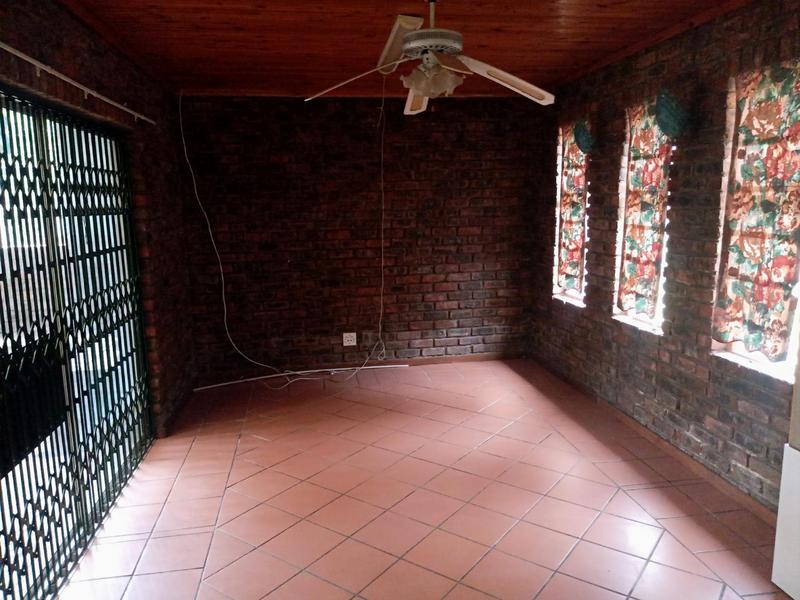 To Let 3 Bedroom Property for Rent in Strelitzia Park Eastern Cape